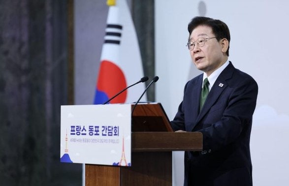 이재명 대통령 지지율 43% 역전, 김승원·용혜인 인선 두고 "잘못했다" 63% 쏟아진 이유