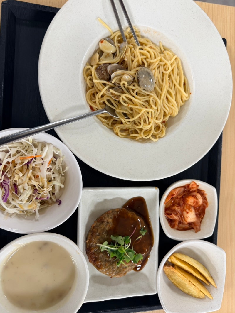 서울대 맛집으로 유명한 학식 아름드리 식당 후기