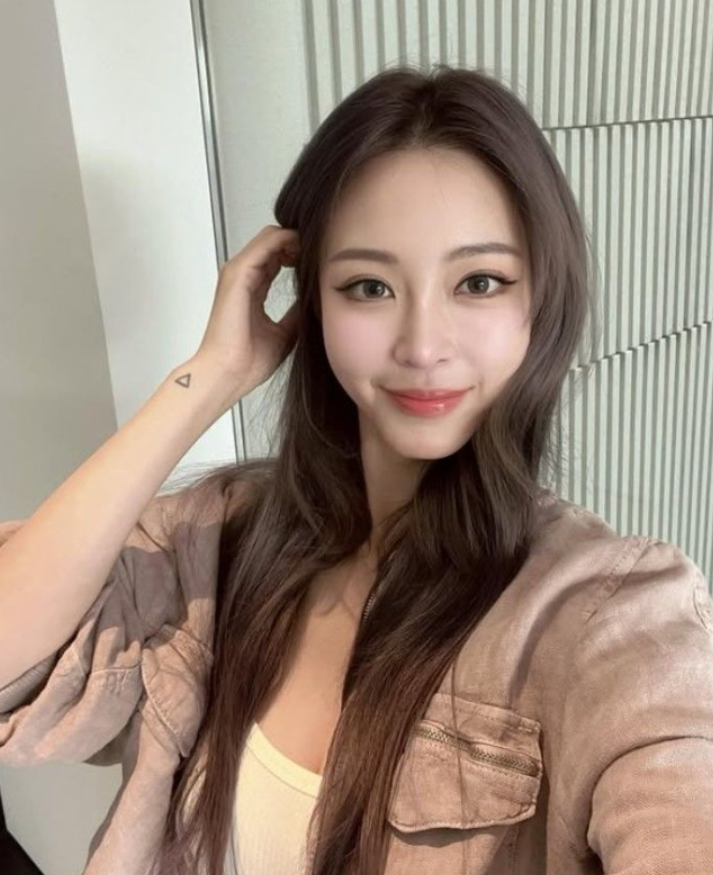 한예슬 프로필 나이 키 학력 데뷔 리즈 본명 김예슬이 국적 남편 류성재 결혼 유튜브 인스타 ....
