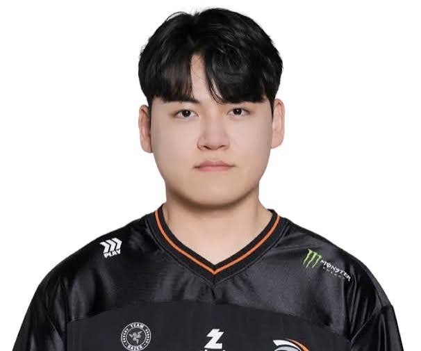 T1을 떠난 구마유시는 왜 옛 동료 케리아와 결승 길목에서 만났을까