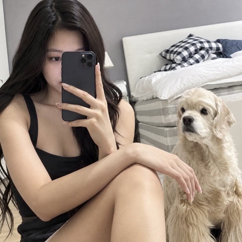 [현재] 폭등 중이라는 제니 침대 가격..