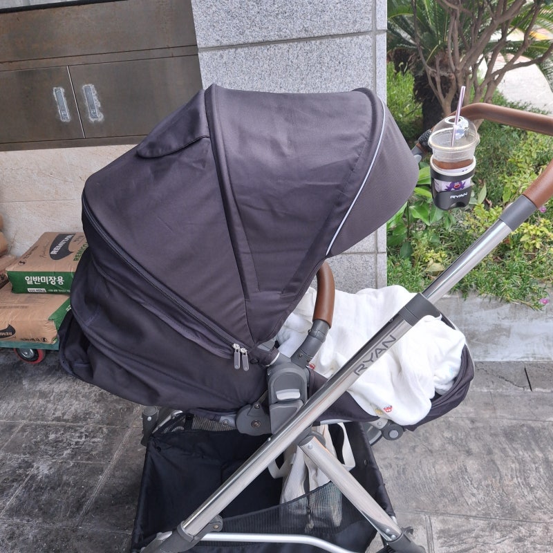 신생아 유모차 어떤 걸 써야 할까? 디럭스·절충형·휴대용 차이
