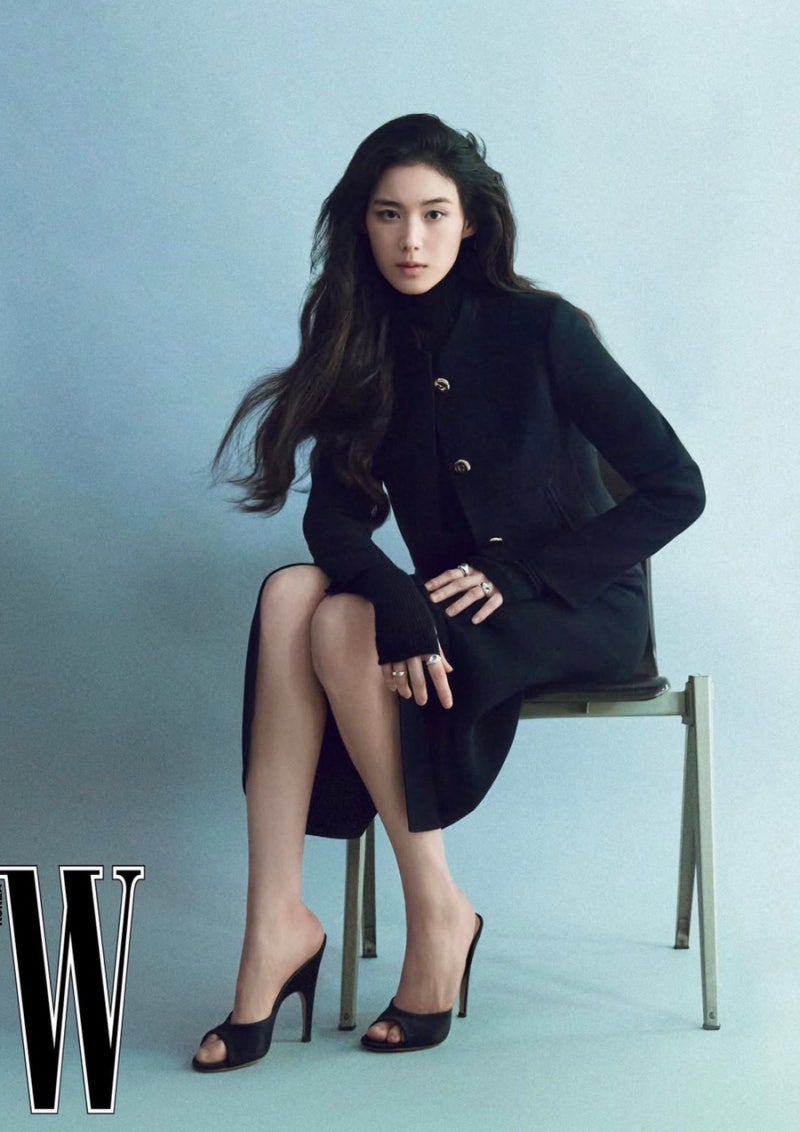 예쁜 여배우는 많아도 이런 얼굴은 드물다… 멋쁨 대표주자 정은채 이번 화보 난리남