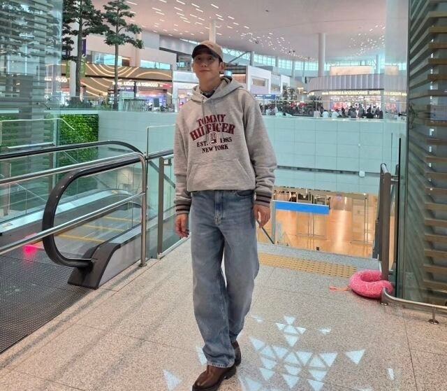 38-Year-Old Jung Hae-in's Latest Update: Heading to New York Fashion Week, First Collaboration with Shin Se-kyung in 'Love Virus'