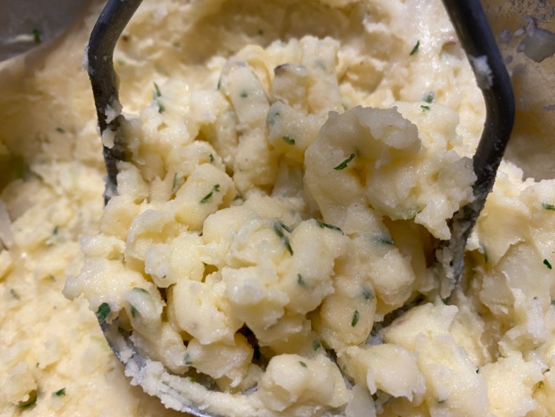 마요네즈 없이 이렇게 맛있다고? 쫀득한 감자샐러드 만들기