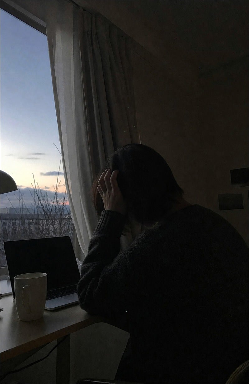 왼쪽눈꺼풀떨림 왜 하필 왼쪽만? 원인부터 대처법까지 핵심 정리