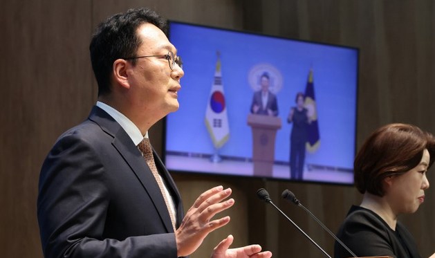 <b>강신철</b> 후보자 가족 4명이 아파트 4채? 천하람이 꺼낸 소름 돋는 타....