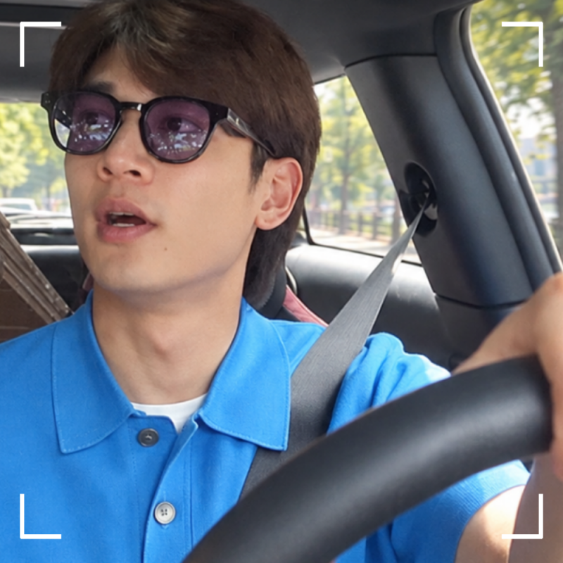 「50億ウォンの漢江ビューに住んでいるのに、車は小型車？」SHINeeミンホが自ら運転する意外な車