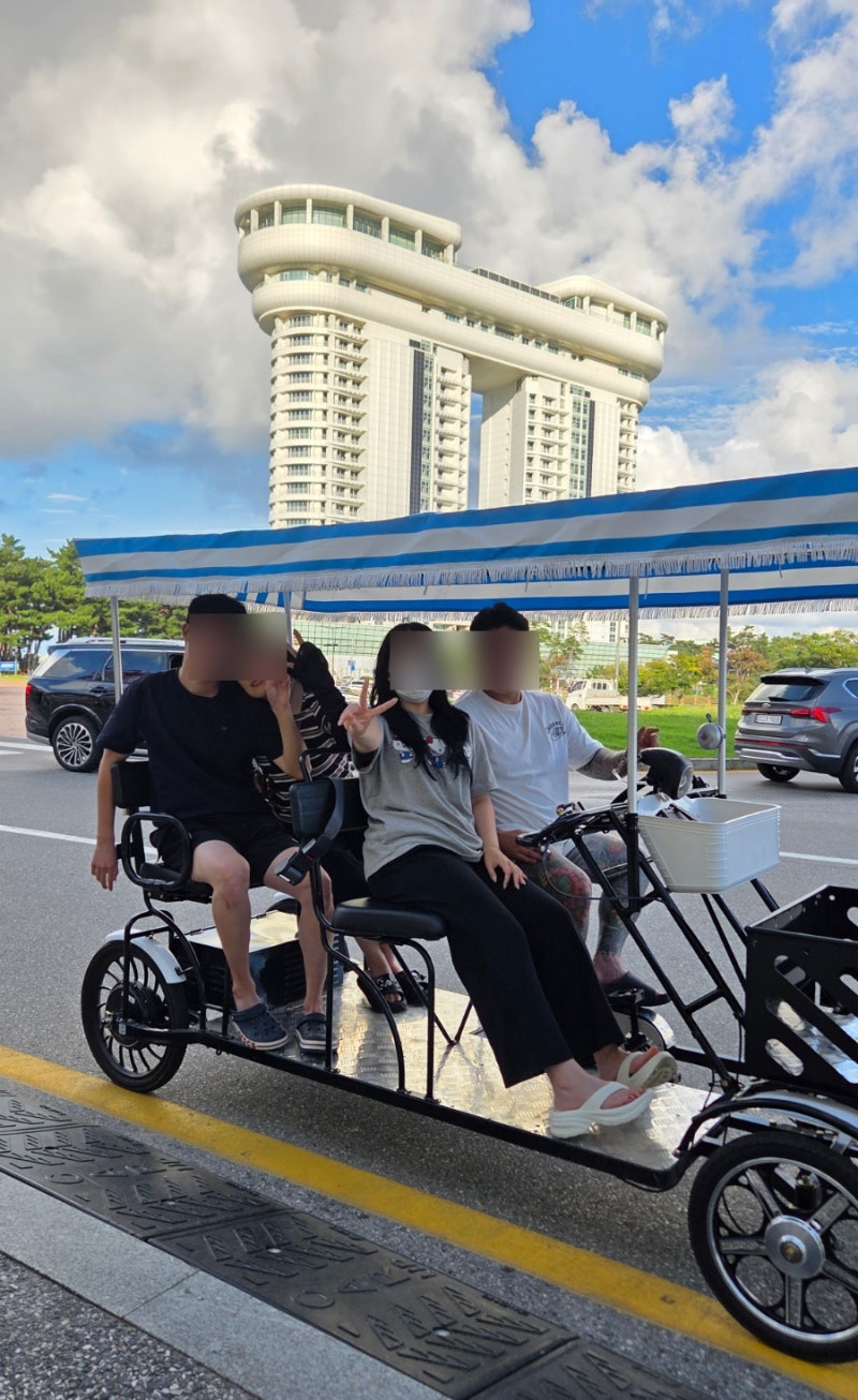 가족여행 강릉 놀거리 추천, 4인 전기 자전거 [강릉바이크스토리]
