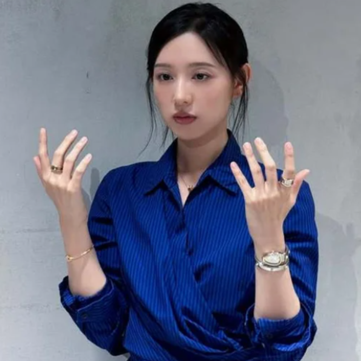 "못 알아볼 뻔" 완전 다른사람 같다는 김지원 최근 근황