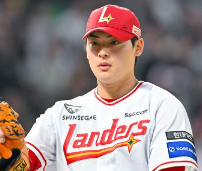 "벌써 SSG 레전드?" SSG 조병현이 김광현·최정을 직접 언급한 이유는? 2년 연속 20세이브보다 더....