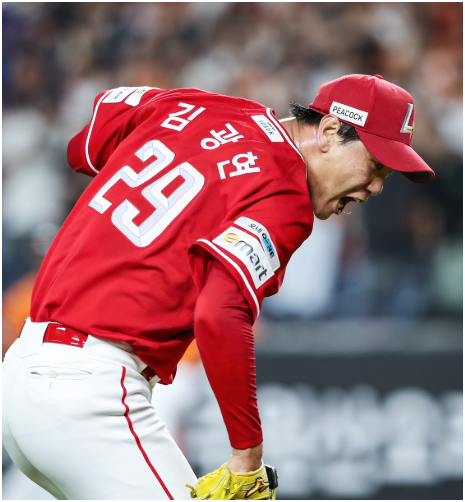 “김광현 없어도 20·22·24세가 선발로 나온다”…SSG 선발진 확 젊어졌다, 내년 10명까지 준비....