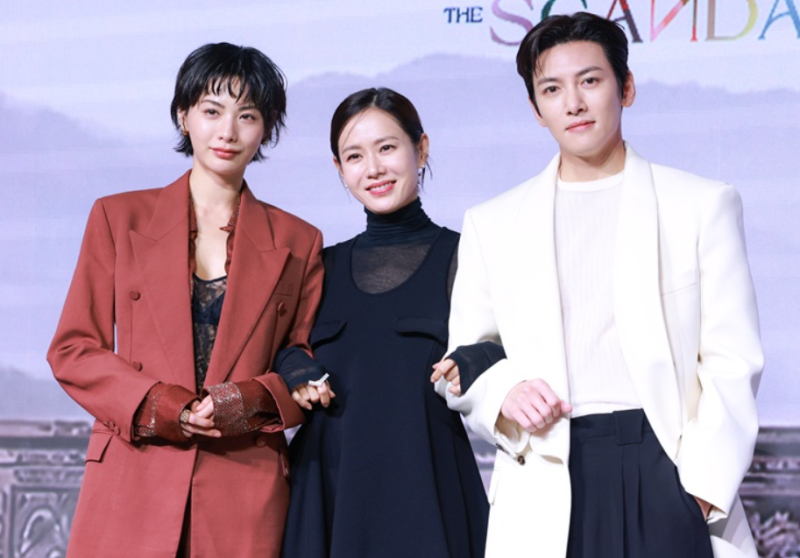 나나·손예진·지창욱 화보급 쓰리샷넷플릭스 ‘스캔들’ 제작발표회 비하인드