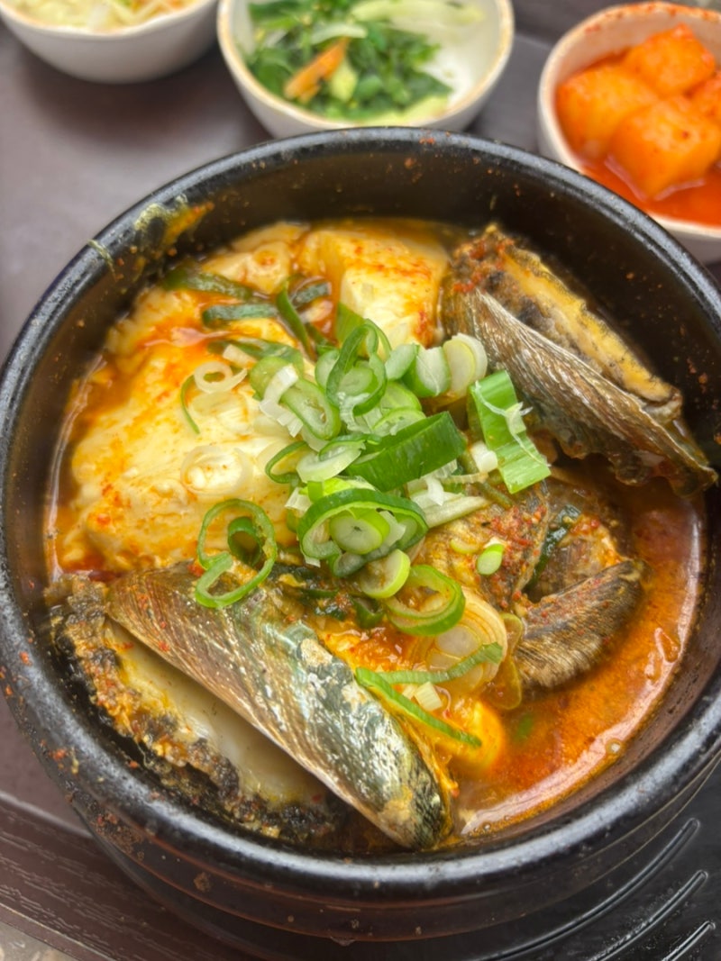 더현대 서울 맛집 더현대 푸드코트 더현대 온드린 더현대서울 여의도 식당 더현대 순두부찌....