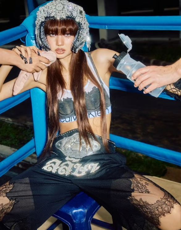 블랙핑크 리사 ,뉴욕패션위크부터 토론토영화제·지미팰런쇼까지 글로벌 행보 (29세 근황)