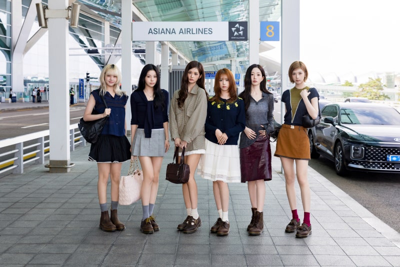 엔믹스 출국 패션 릴리 해원 부츠 규진 사복 신발 브랜드 닥터마틴 크레이지 호스 , 앵클 첼....