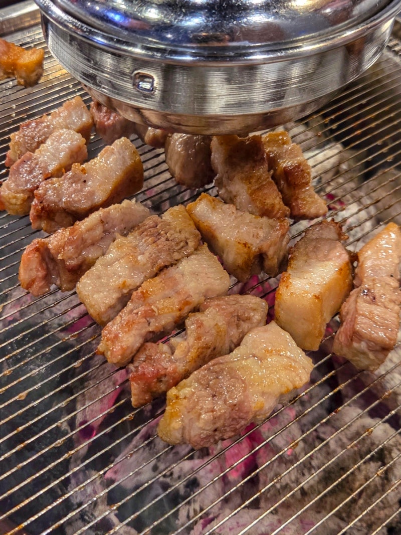 순천 조례동 고기집 미소, 육사시미와 칼집내주는 삼겹살 맛집