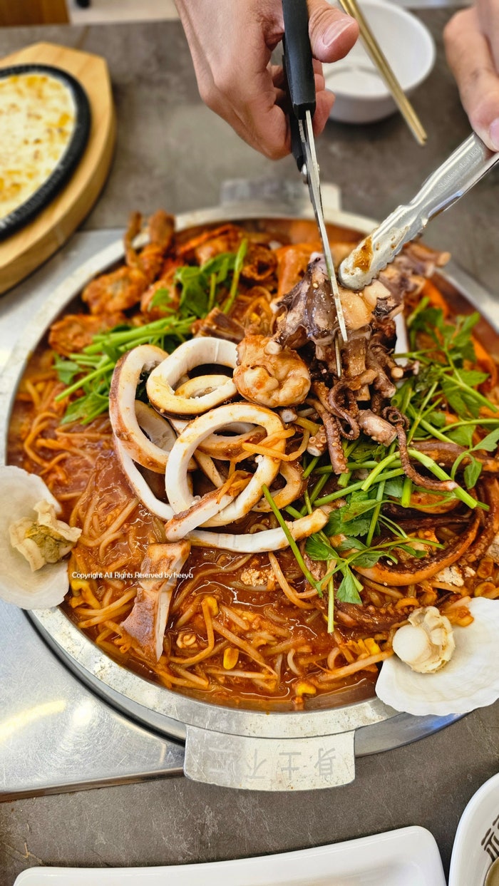 청라 맛집 해물찜 잘나오는 해물특별시 통오징어 철판한상