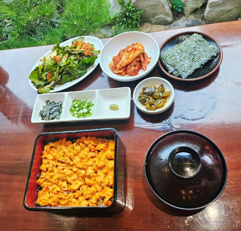 부산 광안리 맛집 부산애 오륙도 해녀 앙장구덮밥과 삼계백반