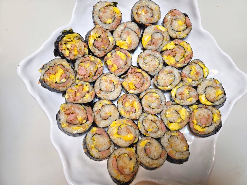 스팸계란김밥 만들기 냉장고 털이 메뉴 아침식사로 좋은 간단한 김밥