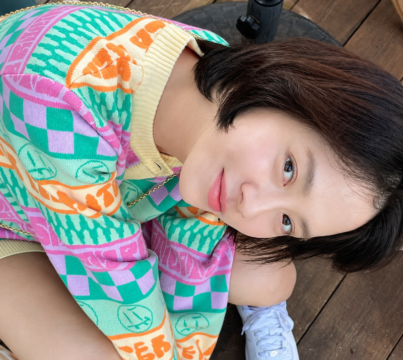 송지효 브랜드 뭔데? 결혼 안 하고 CEO로 활동 중인 근황 총정리(+인스타그램 리즈 차 남편)