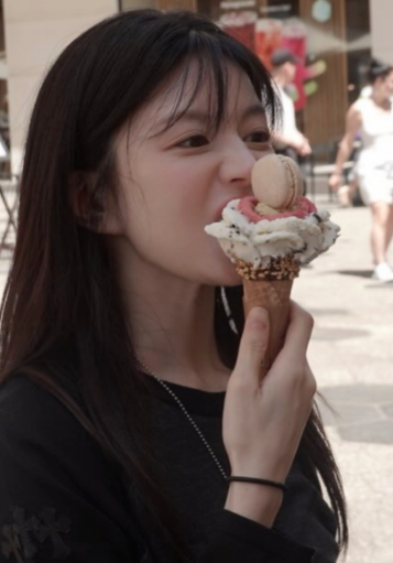 고윤정 짤 모음으로 보는 매력귀여움부터 연기력·데뷔·취미까지
