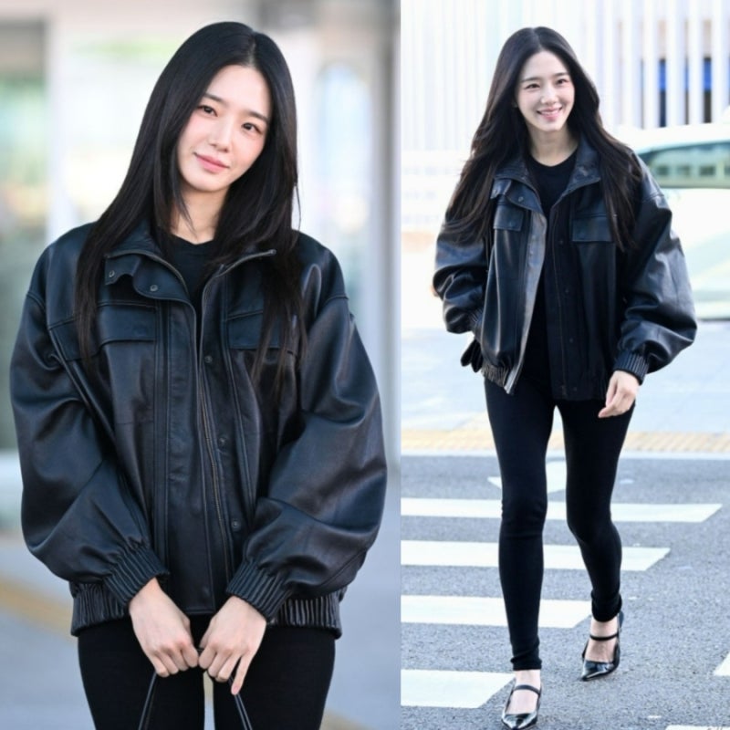 스키니 다시 유행하나? 박규영 코스 올블랙 코디 가을 공항패션 정보 (가죽자켓, 가방, 스키....