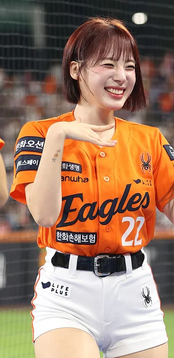 노시환 하지원 열애설, 결국 아니었다…김연정이 직접 밝힌 ‘중계 화면’의 반전