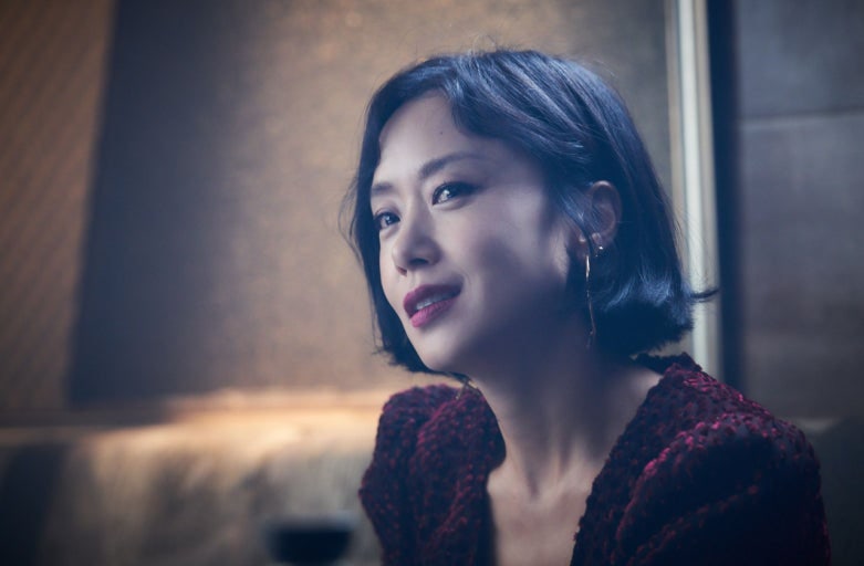 전도연 박해수 총출동, 집값 지키려 아줌마들이 깡패가 된다 위대한 방옥숙 기대작