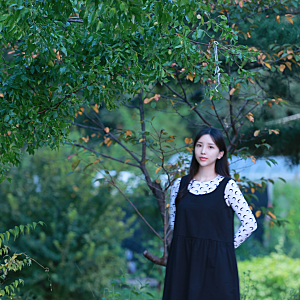 가을 데일리 롱원피스 코디 메타퍼 뷔스티에 원피스