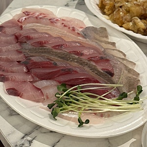 강릉 중앙시장 횟집 파란간판집 가성비 좋은 회포장