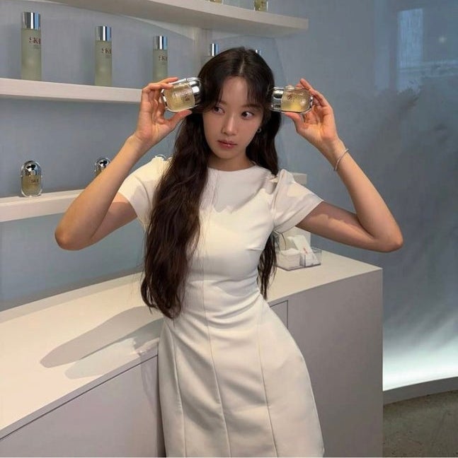 성시경이 반한 문가영 7만원대 가성비 반팔 미니원피스 자라예요?