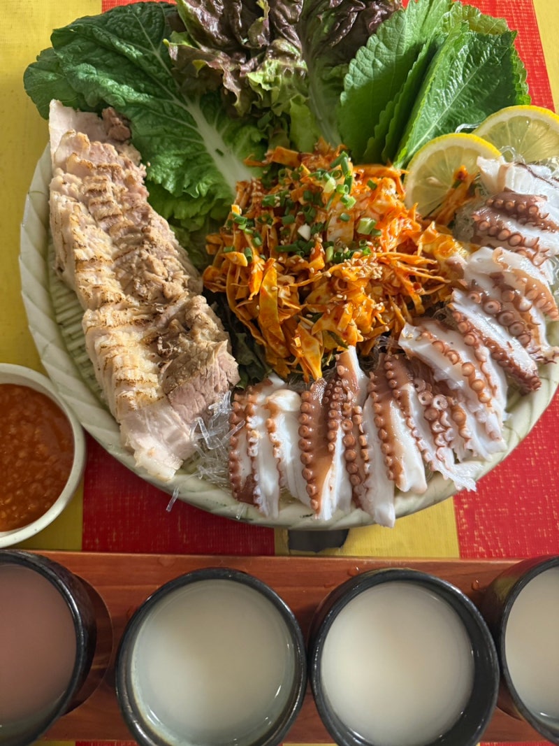 [부산 다대포] 다대포에서 웨이팅 가장 긴 맛집 '다대포 할매집' 후기. 문어삼합/부추전/막걸....