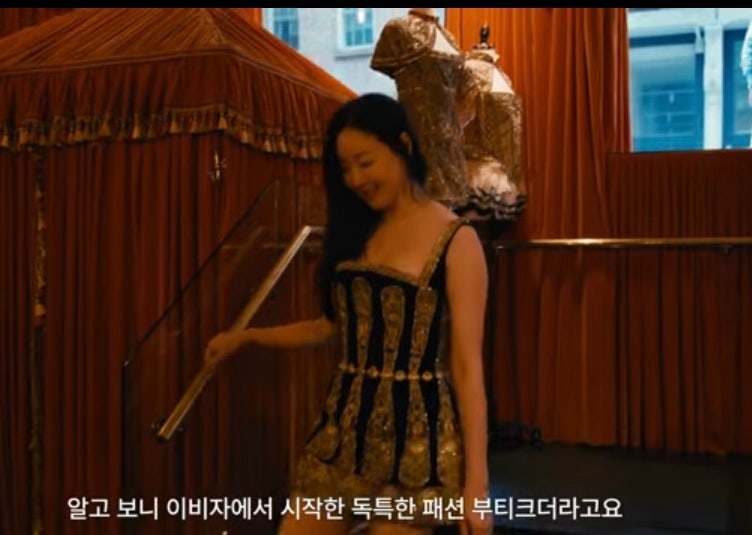 김사랑 뉴욕 근황, 달라진 얼굴에 시선 집중…드레스 입자 반전