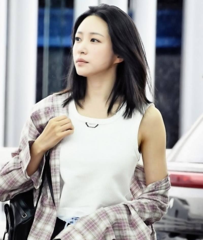 3년만에 돌아온 직캠의 여왕 배우 안희연 누구?EXID하니 프로필 나이, 키, MBTI부터 최신근황 총....