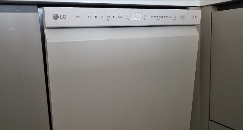 LG 식기세척기 에러 8:88 표시, 전원 꺼도 다시 켜지는 오류 AS 후기
