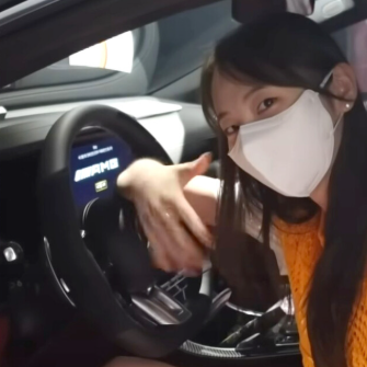 "포르쉐가 아니라고..?" 안소희 차 벤츠 AMG
