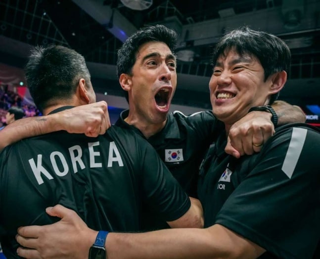 "한국 실력 그 정도 아니라더니" 남자배구 중국 팬들, 굴욕적인 역전패에 뿔났다