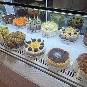 [대전/중구] 대전 케이크 맛집｜얼그레이초코케이크, 다양한 디저트 "땡큐베리머치"