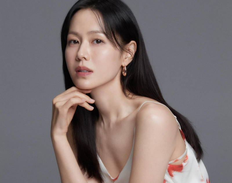 Son Ye-jin Becomes Mrs. Jo in Netflix's 'Scandal' | Debut, Dramas, Movies, Representative Works, Roles, Awards, Hyun Bin...