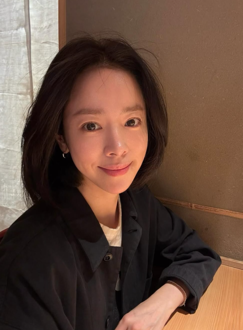 “한지민♥최정훈 결별설 사실 아니었네” 10살 차 커플.. “잘 지내시죠?” 전한 근황
