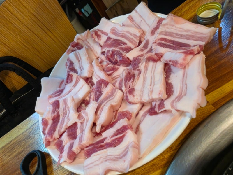 우촌숯불갈비 주차, 웨이팅, 삼겹살, 돼지갈비, 된장찌개, 냉면, 금남시장 맛집 고깃집