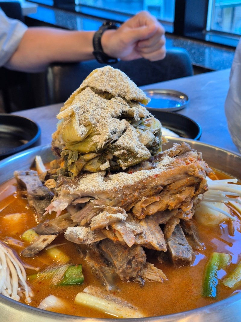 서산 감자탕 맛집 불탄왕뼈구이 예천중흥점 찐맛집 방문후기
