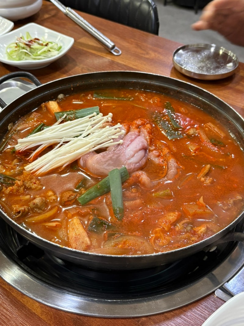 청주 짜글이 맛집 비교 성안길 송학식당, 사직동 낙원축산물