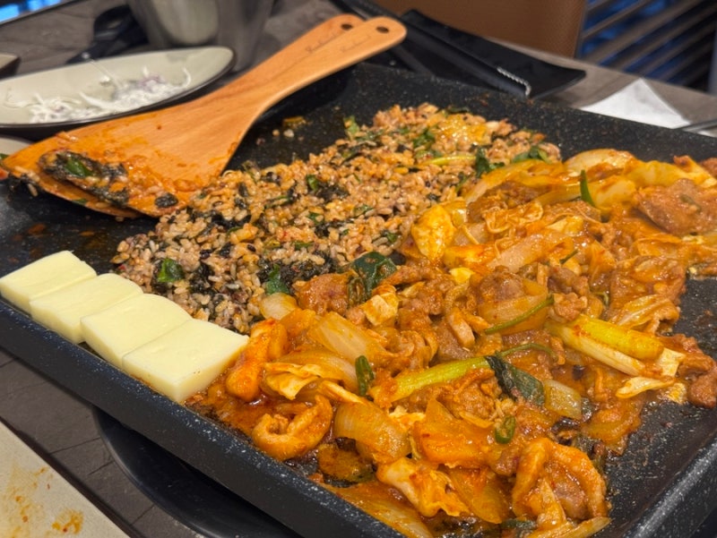 과천 서울랜드 맛집 더차돌, 오리고기 데이트 선바위역 가족모임 단체 저녁식사 추천