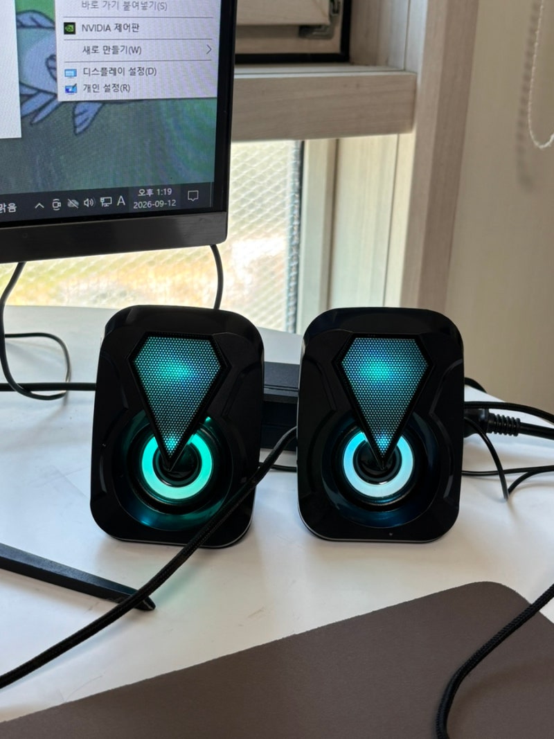 다이소 LED 스피커 5,000원 구매 후기(음질 테스트하는 동영상 첨부했어용)