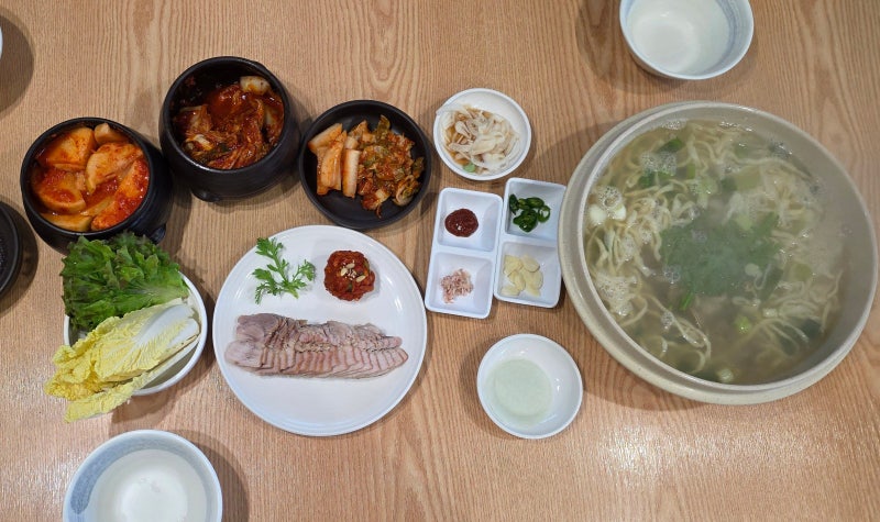 [부산 대연동]공원칼국수 물총칼국수 웨이팅맛집
