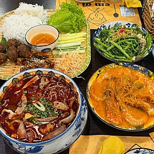 [베트남/나트랑] 깜란 맛집 '엠어이' 곱창 쌀국수, 분짜, 해산물 내돈내산 솔직후기 | 카톡 예....