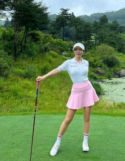 은퇴했는데 왜 더 궁금할까…안신애 스윙에 다시 쏠린 시선, 필드캠으로 시작한 두 번째 골....