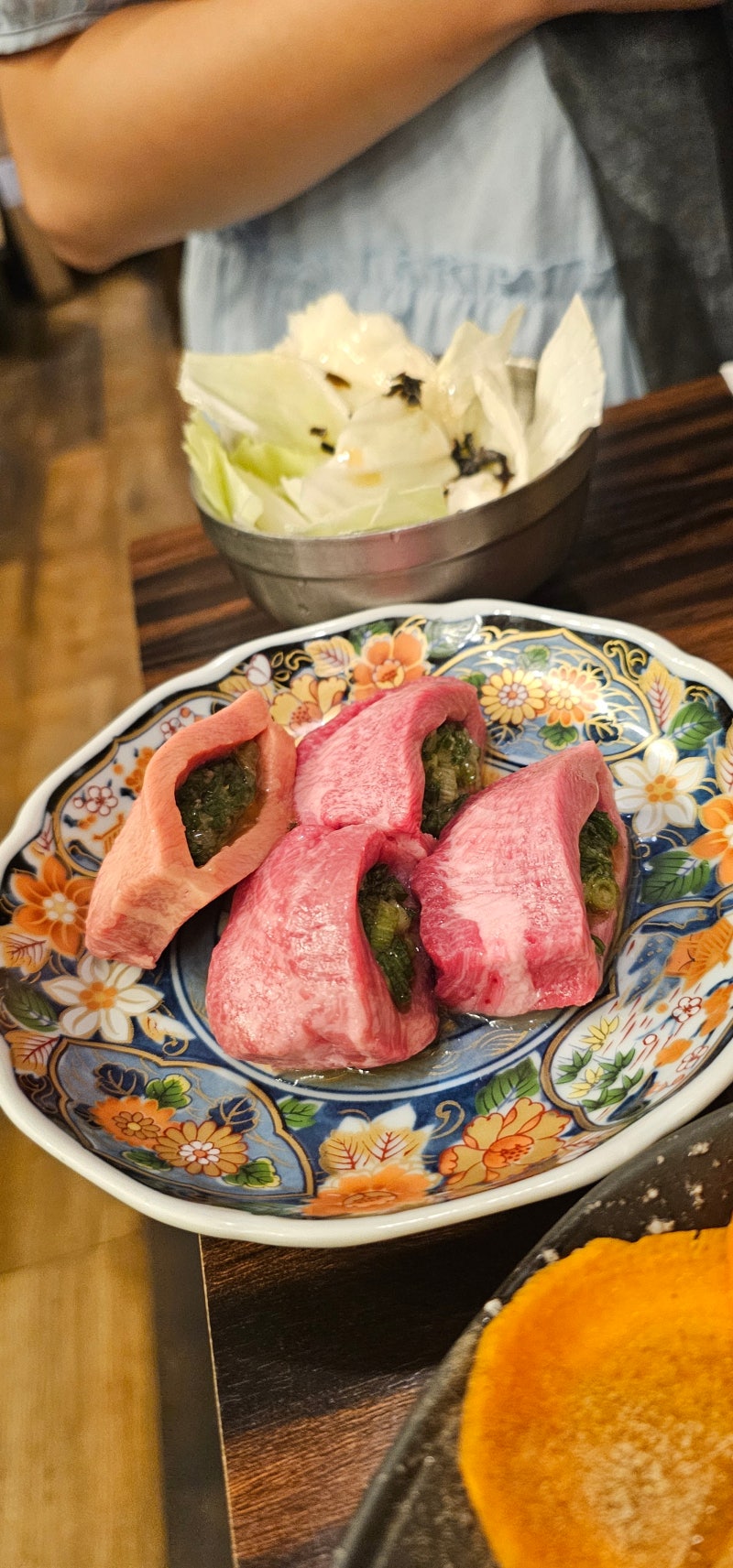 9월 오사카 여행// 숙소추천 / 야키니쿠엔 닝구/ 빅카메라 난바